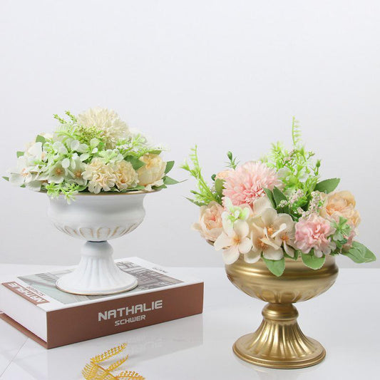 Short flower vase